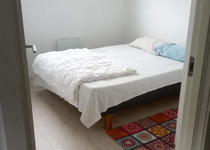 Apartment In Easy Accessible New Near Stave Church